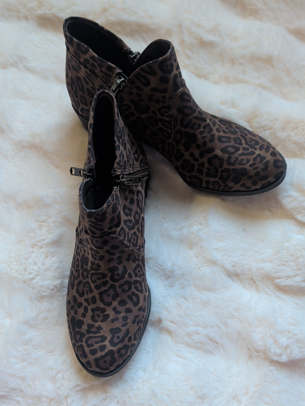 🎉 2 for $20 🎉 Leopard Print Ankle Booties - Leopard Print Double Zip